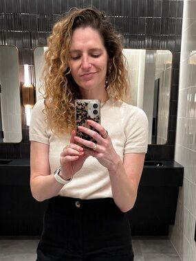 Meet your Posher, Jessica